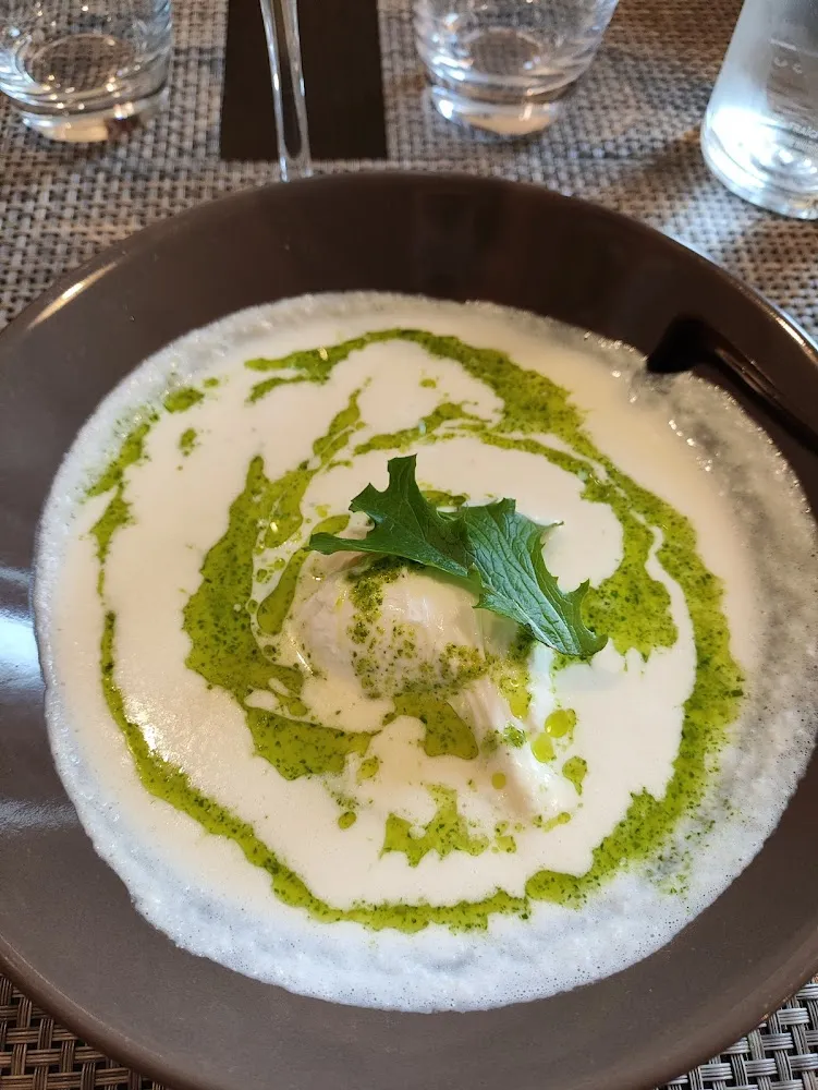 Crème de Chou Fleur Et Oeuf Mollet